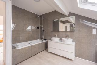 Villa Panorama Maison de charme avec jardin - 9