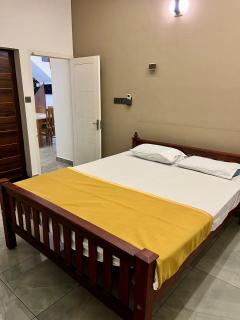 Kailynn Villa - 4BHK Retreat Near Aster & Amritha - 7