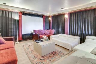 4 Mi to Broadmoor! Apt with Movie Theater and Mtn View - 9