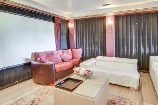 4 Mi to Broadmoor! Apt with Movie Theater and Mtn View - 3