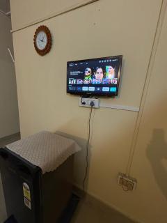 Reeha's Urban Inn - Private 1BHK getaway - 8