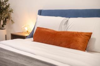 Spacious 3BR in the heart of Village - 9