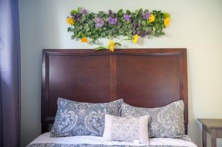 3 bedrooms in Brossard,mins to REM station,hwy - 3