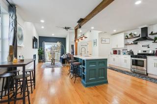 Modern 3BR home w parking near Superdome - 5