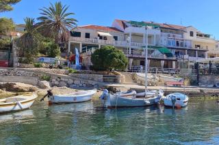 Apartments by the sea Hvar - 24926 - 9
