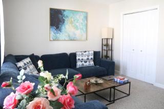 One bedroom condo close to H St - 8