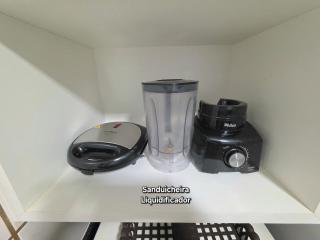 Apartamento de 3 quartos a 1 minuto da praia em Itapema Meia PRaia - 1