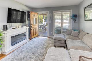 Fish, Swim and Grill Lakefront Carolina Home! - 6
