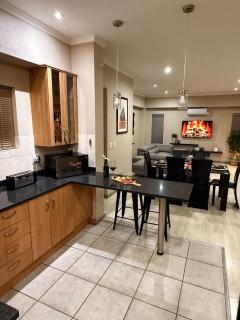 Stylish Riverside Home with Pool, Braai & Wi-Fi - 3