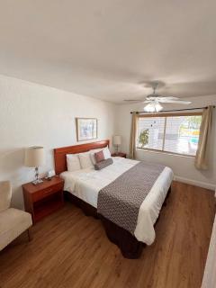 Coral Key Inn - 1