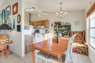 Pool Access Condo 4 Mi to Bradenton Riverwalk! - 3