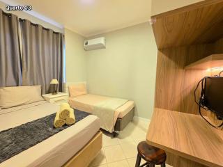Apt 4 quartos com ar condicionado e garagem a 130m da praia em Itapema Meia Praia - 1