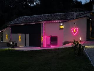 Chambre Romantique avec Spa Privé Intérieur - 2