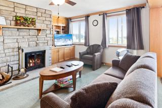 ML246 Spacious Condo Mtn & Lake views fireplace - 6