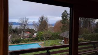 Cabaña amplia, piscina, vista y bajada al lago - 9