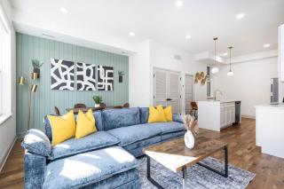 2BR - Fairmount Park -10 mins to DT - Sleeps 10 - Philadelphia - 8