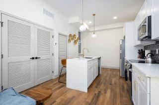 2BR - Fairmount Park -10 mins to DT - Sleeps 10 - Philadelphia - 1