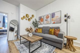 Quaint and Cozy Center City 1BR that Sleeps 4 - 0