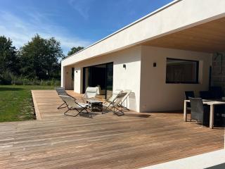 Beautiful south-facing architect's house! - 8