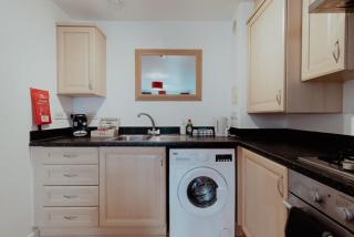 The Dickens Den by Sheppey Stays - 4