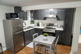 Studio Apartment A - Full Kitchen - Cozy and Modern - 3