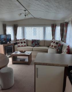 Modern 2017 model Delta Sienna static caravan in Clarach Bay - 8