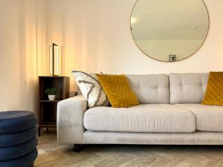 New Build Property, Contractors, Parking & WiFi - 9