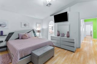 3BR - 3BA w Pool & BBQ -15 Mins to Strip & Airport - 3
