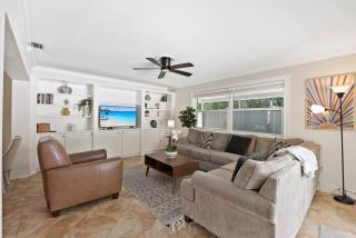 Luxury Getaway In Naples Pool Elegant Remodel - 6