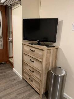 Cozy studio, walk to downtown, near restaurants - 6