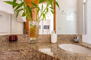 Moderno em Shopping 4Q - Vista Panorâmica - 2