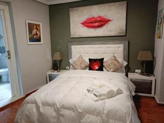 Beautiful bedroom Country Villa with swimming pool - 0