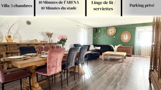 Charmante villa familiale, avec piscine privée, idéale pour une journée à la plage et proche des grands buffets - 0