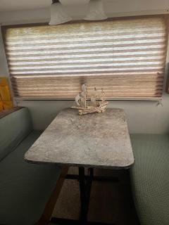 Comfortable Guest RV With EV charger Semi Rural Area - 2