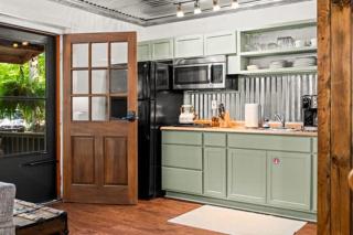 Cozy well equipped cabin in scenic Wears Valley - 5