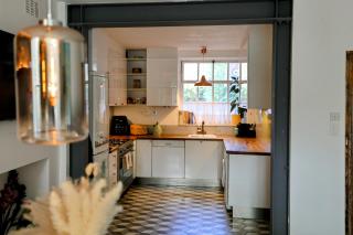 Designer Flat in Bethnal Green - 4
