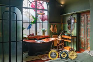 NEW Live like a Queen - Unique Victorian House - 0