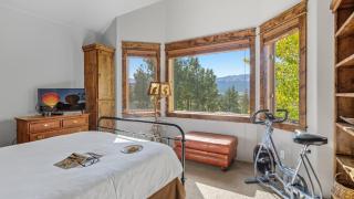 Alpenglow Peaks Lodge - 7