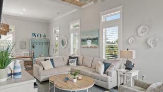 Gulf-View Retreat w Rooftop Deck, Private Pool Villa Anesi by AvantStay - 3