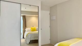 Central Apartment - City views - 8