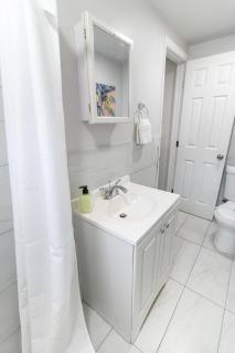 Miami Shores Stay | Stylish Apt Minutes to Ocean - 5