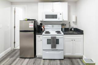 Miami Shores Stay | Stylish Apt Minutes to Ocean - 1