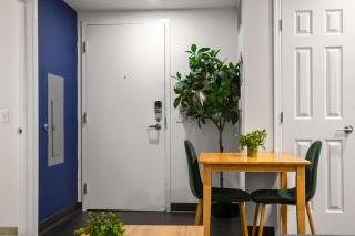 CozySuites Stunning 1BR in Downtown Pitts #2 - 7