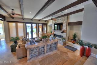 Splash Landing! Dock, Pool & Hot Tub , Riverfront House & Guest - 3