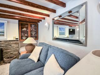 Fuchsia Cottage - 2
