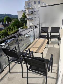 Chambre privée avec balcon de 3,5 m2 dans un appartement avec parties communes partagées - 4