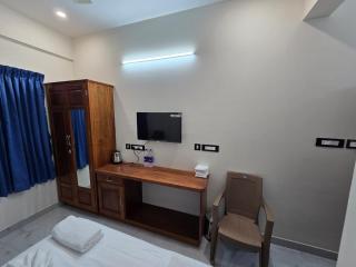 Vallimony Luxury Stays - 5