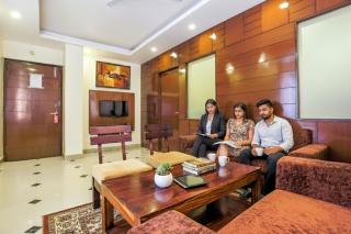 FabHotel Tipsyy Inn Suites - 6