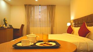 Staynest Continetal With parking Near Mg Marg - 7