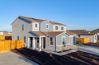 Modern 1BR Suite w AC Sleeps 3, NW Bakersfield - 6